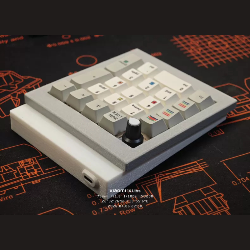 طقم لوحة مفاتيح رقمية مخصصة بو - مراجعة Gaming Keyboard No Number Pad وسعره