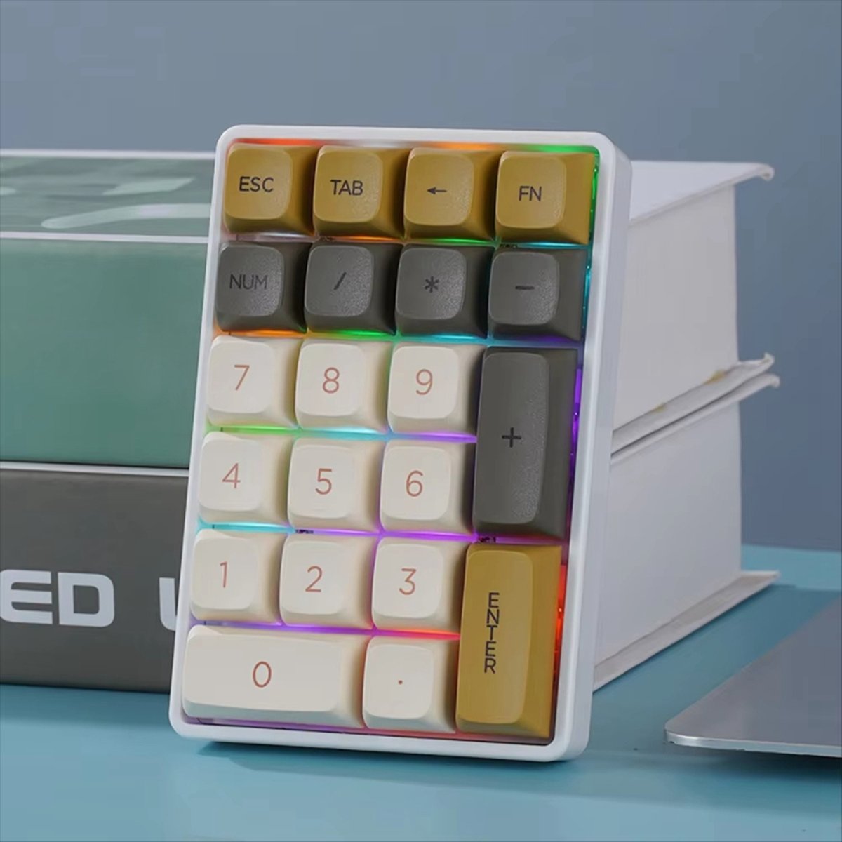 لوحة مفاتيح رقمية صغيرة N86R ب - مراجعة Gaming Keyboard No Number Pad وسعره