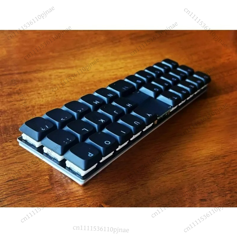 لوحة مفاتيح P31n/P30a منخفضة ا - مراجعة Gaming Keyboard Bluetooth وسعره